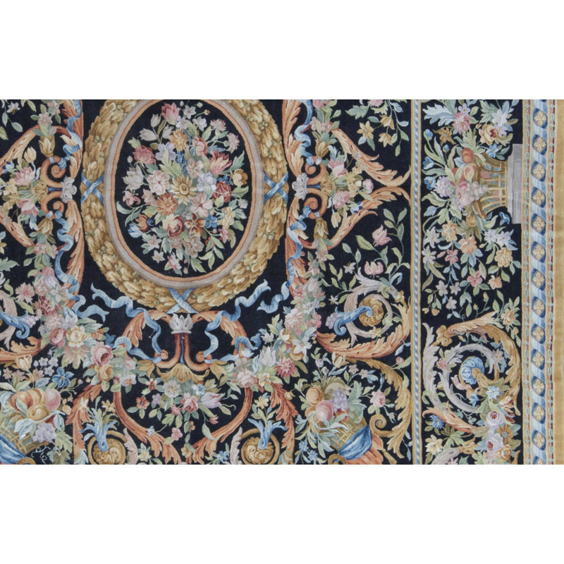 Tapis noir et doré de haute qualité noué à la main