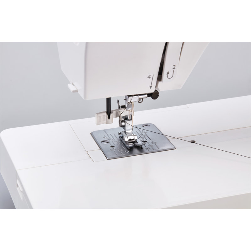 Sewing Machine 1522-dg, Red