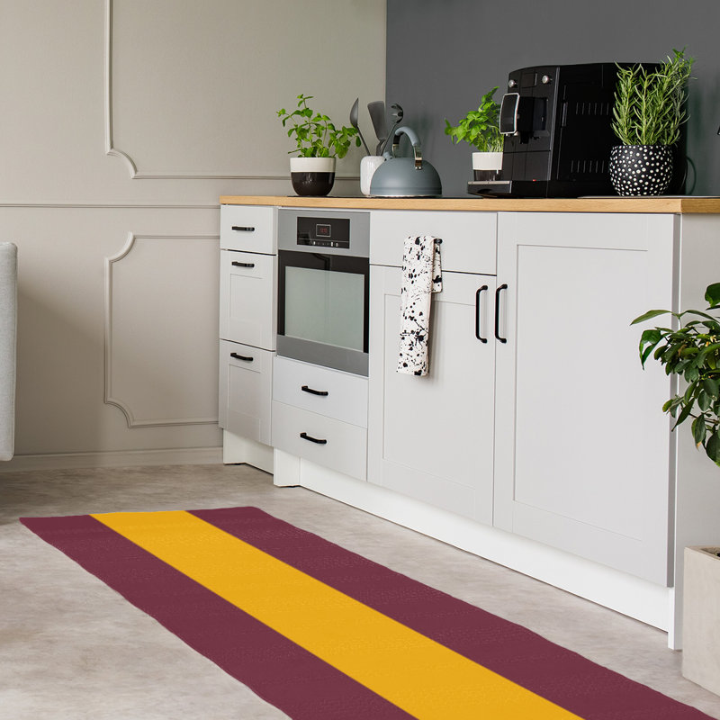 Chenille Indoor Rug, Runner 2'6" x 8'
