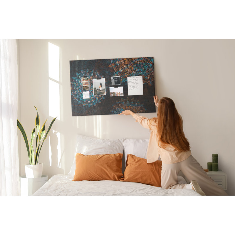 Mariyha Cork Corkboard / Bulletin Board