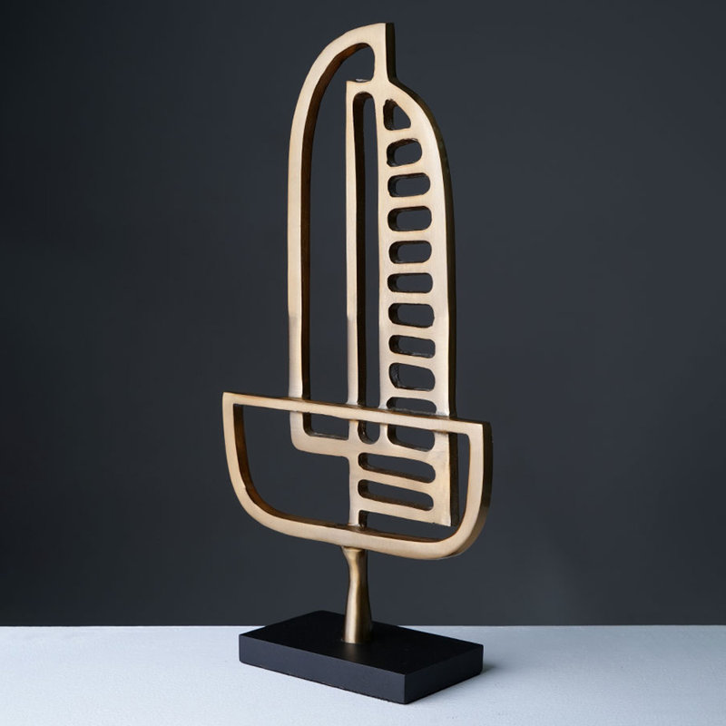 Sculpture de table abstraite en aluminium Elexia | Finition laiton doré | 8 po x 3 po x 15 po
