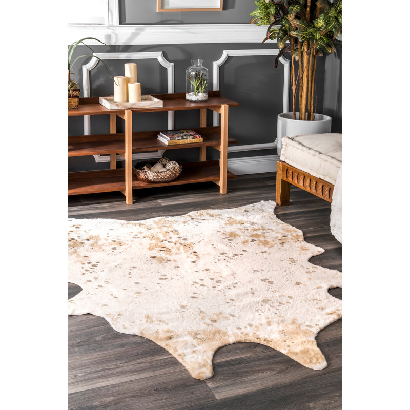 Shaped Sari Animal Print Area Rug, Shaped 117 x 152cm