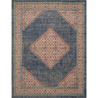 Shantae Oriental Indoor Rug