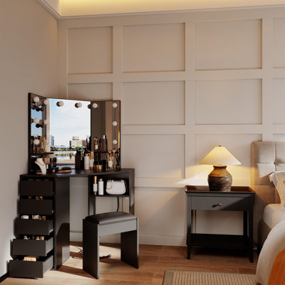 Table de coiffeuse d'angle à trois lumières DEL avec 10 ampoules et une station de charge intégrée, une coiffeuse à 5 tiroirs, une station de maquillage complète en bois noir et tigre pour les petites chambres