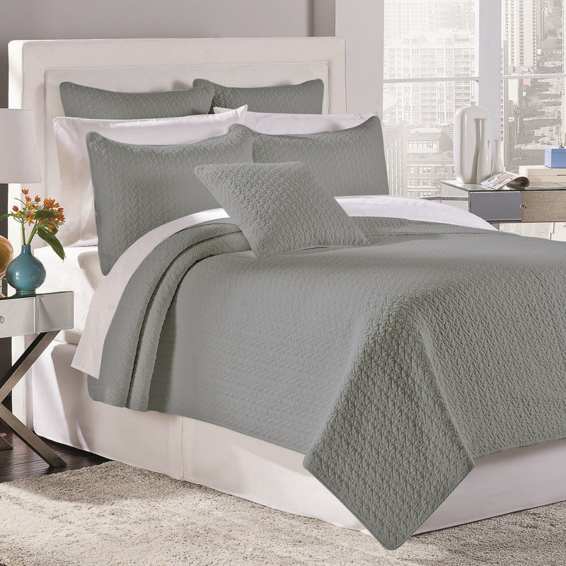 Estate Collection Modern & Contemporary Quilt, Twin Quilt + 1 Standard Sham, Basil