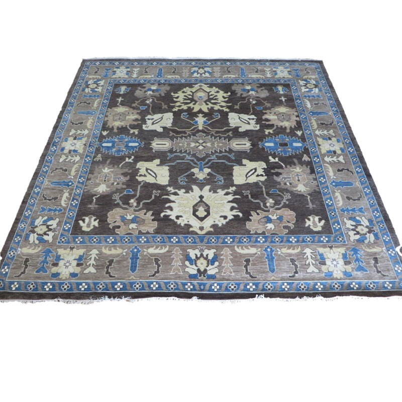 Tapis unique brun de 11 pi 11 po x 12 pi 1 po