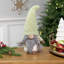 Figurine de Noël fille gnome en chapeau de fausse fourrure - 12 po - Vert
