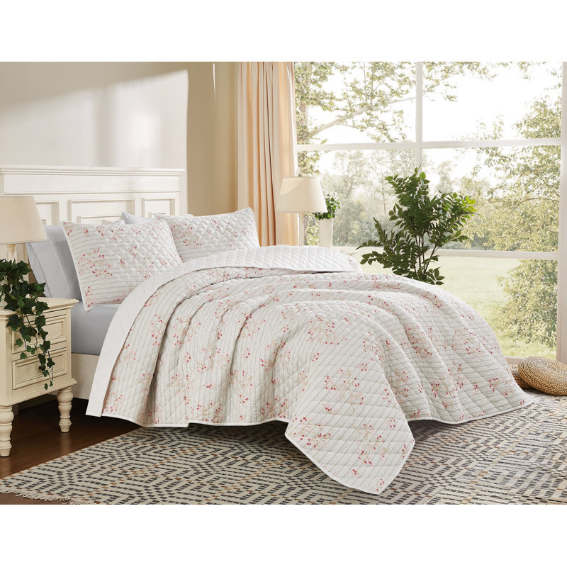 Ensemble de courtepointe Cottage Cottage Classics, Courtepointe pour grand lit + 2 taies décoratives, Motif floral rose