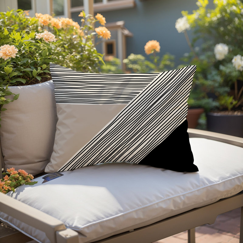 Coussin Cassie, Beige / crème / noir, H 14 po x l 20 po