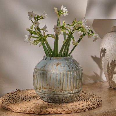 Handmade Ceramic / Porcelain Table Vase