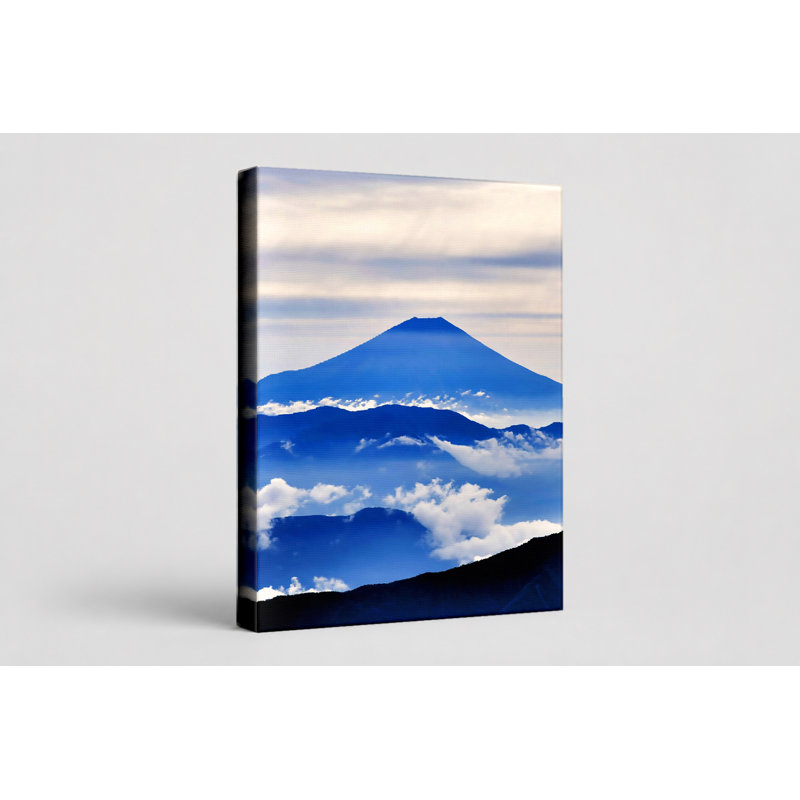 Mont Fuji Above the Clouds - Portrait, art mural sur toile, 11" W x 14" H
