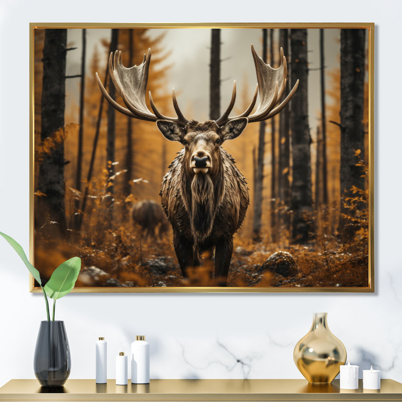 «Birtie Brown Yellow Moose Earthly Essence», reproduction d'art sur toile, H 30 po x l 40 po, Cadre flottant doré