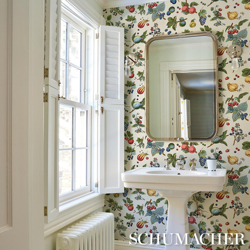 Berry Grove Wallpaper, Ivory