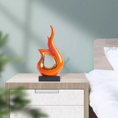 Figurines et sculptures en damarrion