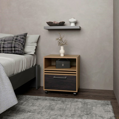 Table de chevet