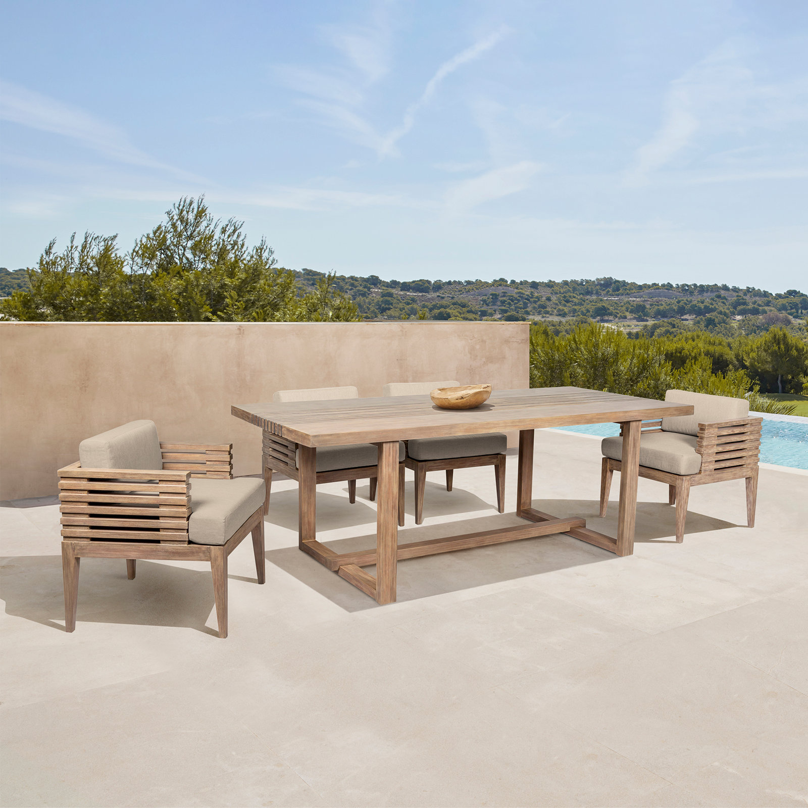 Aerilyn 36" Eucalyptus Patio Dining Table