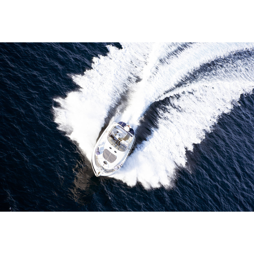 Schnelles Rennboot - Kunstdrucke auf Leinwand