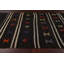 Tapis noir en laine fait à la main Annea