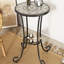 Table d'appoint de patio avec tablette, brun et noir. Plateau de table en céramique. Structure en acier thermolaqué. 14 po x 21,94 po. Pour la maison. Assemblage requis. Tablette en brun et noir. Conception unique. 14 po x 14 po x 21,94 po
