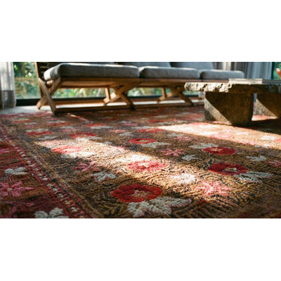 Antique Large Size American Folk Art Rose Pattern Hooked Rug
