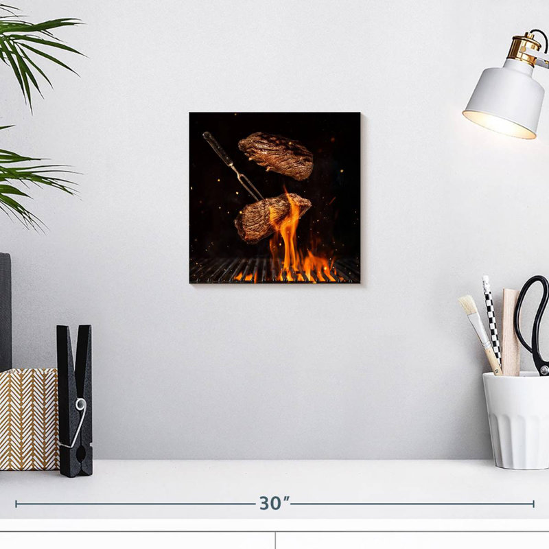 Bifteck grillé à la flamme Yarlin, H 10 po x l 10 po