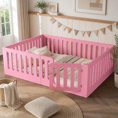 Lit de sol en bois massif pour enfants Montessori avec haute clôture et porte