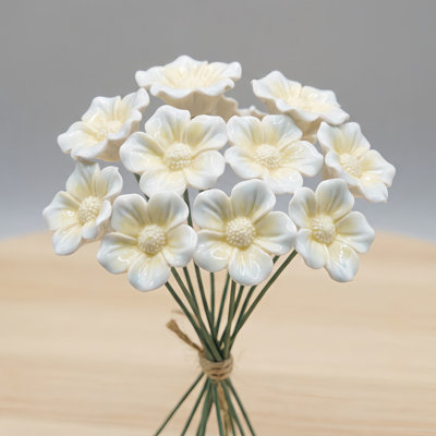 Set of 10 Handmade Ceramic Flowers, Porcelain Artificial Flower Leaf, Eternal Flower Decoration