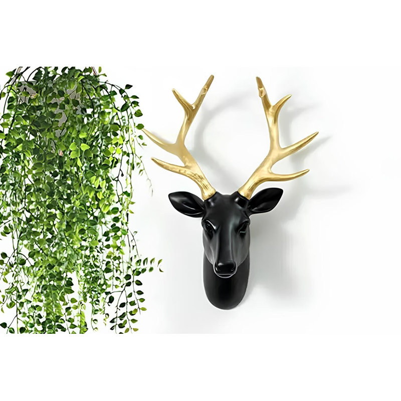 Jaffrey Figurines & Sculptures, Black