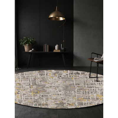 Tapis beige soyeux et moelleux