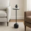 Table d'appoint moderne en métal avec plateau rond Rhapsody