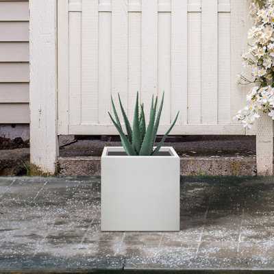 Nidorf Pot Planter