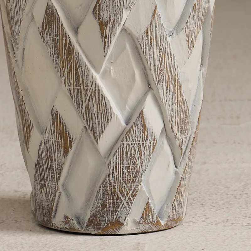 Loomvein Centerpiece Vase