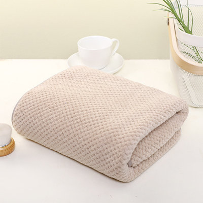 Bath TowelsA Large Bath Towel Is Thick And Soft, With Good Water Absorption And A Quick Drying Size Of 90X170 Centimeters