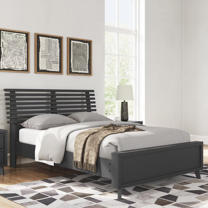 Danziar Full Slat Panel Bed, Full