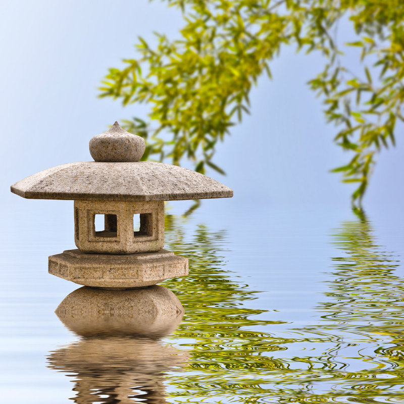 Stone Lantern - Photographie sur toile tendue, H 12 po x l 12 po