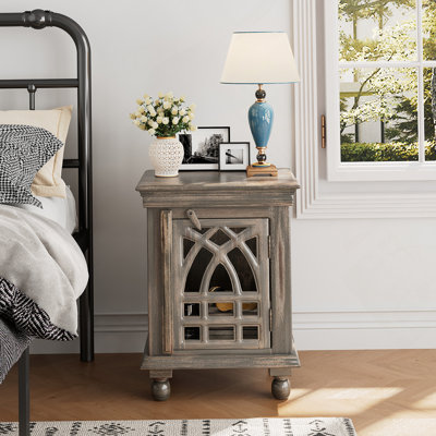 Table de chevet en bois gris antique