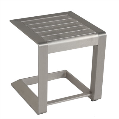 Garoafa Versatile Outdoor Coffee Table for Any Occasion - No Installation Required