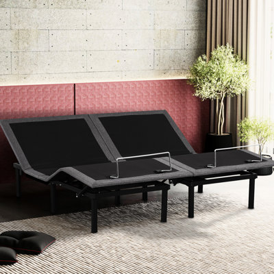 Base de lit réglable en métal divisé très grand. Panneau de commande câblé. Moteurs silencieux pour la tête et le pied. Surface antidérapante. Supports de tête de lit. Capacité de poids de 750 lb. Noir Système de chambre à coucher. Supports inclus.