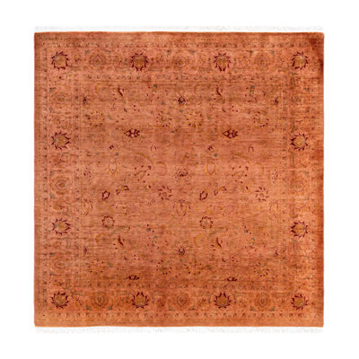 Tapis rose unique en laine 6 pi 2 po x 6 pi 3 po Huckstep