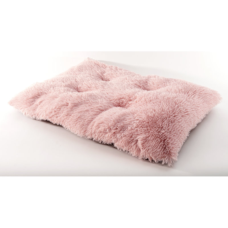 Tapis touffeté en fausse fourrure Precious Tails, Rose, Moyen (l 23 po x P 35 po x H 2 po)