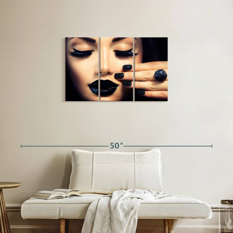 Shuttleworth Black Themed Makeup, 20" H x 33" W