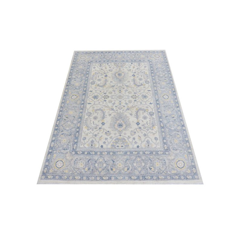 Ushak Wool Weft