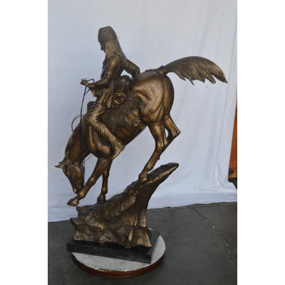Giant Mountain Man Remington Replica Bronze Statue - Size: 37"L X 13"W X 54"H.