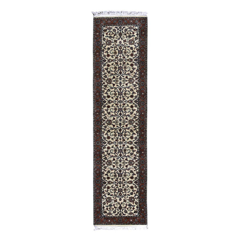 Tapis de couloir oriental ivoire / brun / bleu en laine noué à la main 2 pi 6 po x 8 pi 9 po