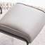 Fauteuil d'appoint et repose-pieds en cuir fleur-1075329707