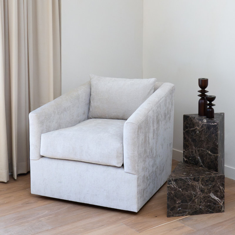 Aston Chair, Celebrity Cloud