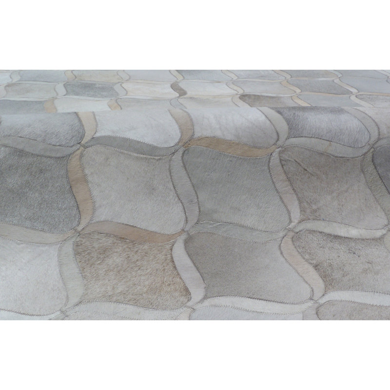 Natural Hide Hand Woven Cowhide Geometric Area Rug, Rectangle 9'6" x 13'6"