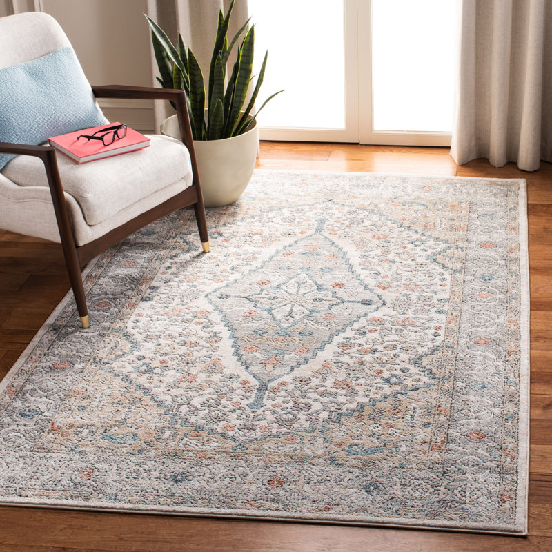 Matthes Oriental Area Rug, Rectangle 155 x 229 cm