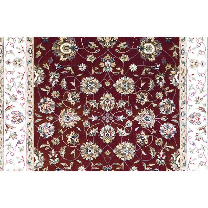 Intricately Hand Woven Wool Floral Area Rug, Oval 2' x 3'