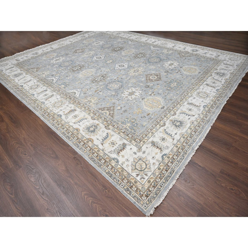 Tapis surdimensionné 12 po x 14 pi 10 po gris doux, 100% laine, motif Karajeh, noué à la main